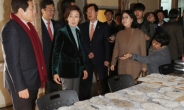 한국, 손혜원 의혹 중심 목포行…국조·특검 '군불때기' 지속
