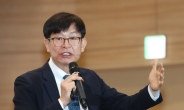 김상조 “기업집단법제, 기업이 성장엔진으로 거듭나게 개편”