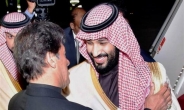사우디 왕세자 ‘뭉칫돈’ 들고 亞순방…‘투자’ 무기로 영향력 과시