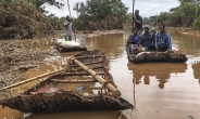 ‘최악의 사이클론’ 덮친 모잠비크, 구조작업 더뎌…“헬리콥터, 보트 등 구조장비 부족”