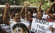 3세 여아 성폭행 사건에 인도 사회 발칵…“사형 선고하라” 연일 시위