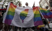 대만, 아시아 최초로 동성결혼 허용…24일부터 혼인신고 가능
