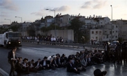 이스라엘서 ‘브라 노출’ 시위
