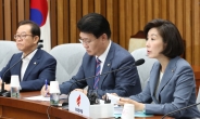 한국·바른미래, '北 어선' 국정조사 연일 압박…민주당은 '속앓이'