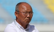 베트남 축구협회, 박항서 감독에게 3년 재계약 제안