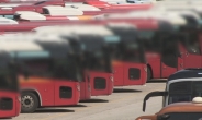 이것 없는 버스·화물차 ‘과태료’…내년부터 ‘차로이탈 경고장치’ 의무화