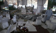 아프간 결혼식장서 ‘최악 참사’…자살폭탄테러 추정, 최소 63명 사망