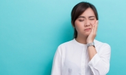 턱관절 환자 60%가 증상 1년 이상 방치…놔두면 두통·우울증까지