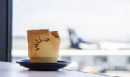 뉴질랜드 항공사 “쿠키로 만든 컵 물샐 틈 없습니다”