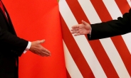 코로나19, 중국 일으키고 미국 주저 앉혔다