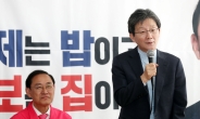 유승민, '친박' 정유섭 만나 