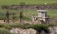 북한군, 빈 DMZ '초소'에 경계병 투입 정황…예고한 군사행동 실행?