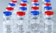 러시아 당국 “2주 내 코로나19 백신 일반인 대상 접종할 것”