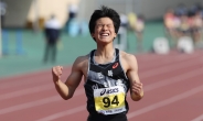 8일 만에 더 빨라졌다…최명진·배윤진 또 다시 200m 초등부 한국 신기록