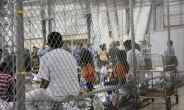 [바이든 취임] 비시민권자 추방 100일간 유예…“이민정책 재검토”