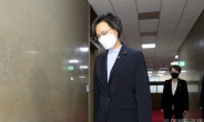 [헤럴드pic] 국회의장실로 향하는 정의당 강은미 비상대책위원장