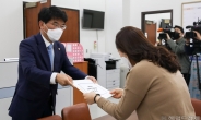 [헤럴드pic] 원내대표에 도전하는 박완주 더불어민주당 의원