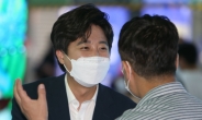 이준석 “빨라진 윤석열 행보, 버스 출발 전 타겠다는 화답”