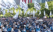 택배노조 “CJ대한통운, 과로사 막기 위한 교섭 나서야”