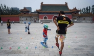중국, 출산율 하락에 패닉…둘째, 셋째 낳으면 보조금 준다