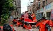 중국 후베이성 갑작스런 폭우에 25명 사망·실종