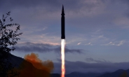 北, 신형 극초음속미사일 ‘화성-8형’ 발사…김정은 불참