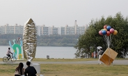 'K-조각' 띄우는 윤영달 크라운해태 회장…세계 최대규모 야외조각전시회 연다