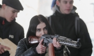 우크라 전 국방장관 “러 전력, 수도 키예프 충분히 점령”