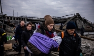 여성단체들 “러시아, 전쟁 중단하라”…‘우크라이나 평화’ 촉구