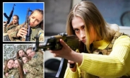 [영상] 총 든 우크라 여성들 “우리 아이 죽인 푸틴, 이제 대가 치를 때” [나우,어스]