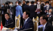 [속보]대통령실 “中리커창, 尹과 환담서 ‘北비핵화에 건설적 역할’ 의사표명”