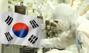 “한국 반도체 죽으라는 소리” 후퇴한 ‘K칩스법’ 통과에 ‘망연자실’