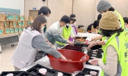 온정 받은 ‘정태영삼 맛캐다’ 점주들, 이번엔 온정 전하다