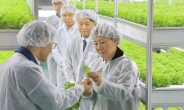 송미령 농식품장관 “일정 규격 농산물 연중 생산, 활성화 방안 마련