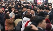 '민심 살피기' 속도 내는 尹, 민생토론회 전국 곳곳 확대 중 [용산실록]