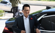 박지원 “무능하고 비겁한 대통령, 종이 보내고 오물로 돌려받은 대북정책”