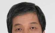 “탈모인에 한줄기 빛” 모낭군 이식수술 개발한 김정철 교수 별세