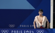 8년 만에 돌아온 북한…파리올림픽 개회식 기수는 누구?