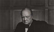 처칠의 이 표정…카쉬가 잡아낸…‘결정적 한 컷’