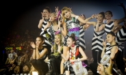 2NE1, 첫 콘서트 마친 소감 “많은 사람과 교감 나눴다”