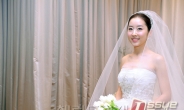 <포토뉴스> ‘결혼’ 오하영 기상캐스터 “행복하게 살겠습니다”