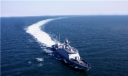 14번째 유도탄고속함 김창학함 해군 인도…상반기중 전력화