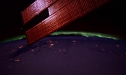 NASA, 오로라 사진 공개…태양이 부리는 마술
