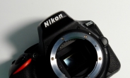 [가성비 오덕] 패밀리 카메라의 기준, 니콘 D5500 -외관편