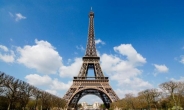 에펠탑서 셀카찍어 SNS 올리면 벌금…왜?