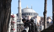 터키 ‘관광지 중심’, IS 20대女 테러에 당했다