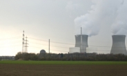 ‘원전사고’ 日후쿠시마 주민 68% “방사성물질 아직도 불안”