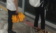 [장마철 ‘불쾌 유발자’] 검이 된 우산…지하철 승객 짜증 폭발