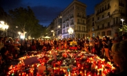 바르셀로나 테러 운전자 도주 추정…추가 테러 긴장 태세
