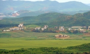 [헤럴드포토] ‘북한 도발, 평온한 북한 마을…’
